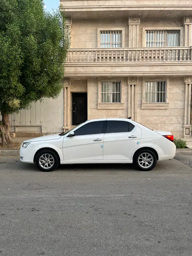 دناپلاس پنج دنده EF7 فول 1403|خودرو سواری و وانت|بندرعباس, |دیوار