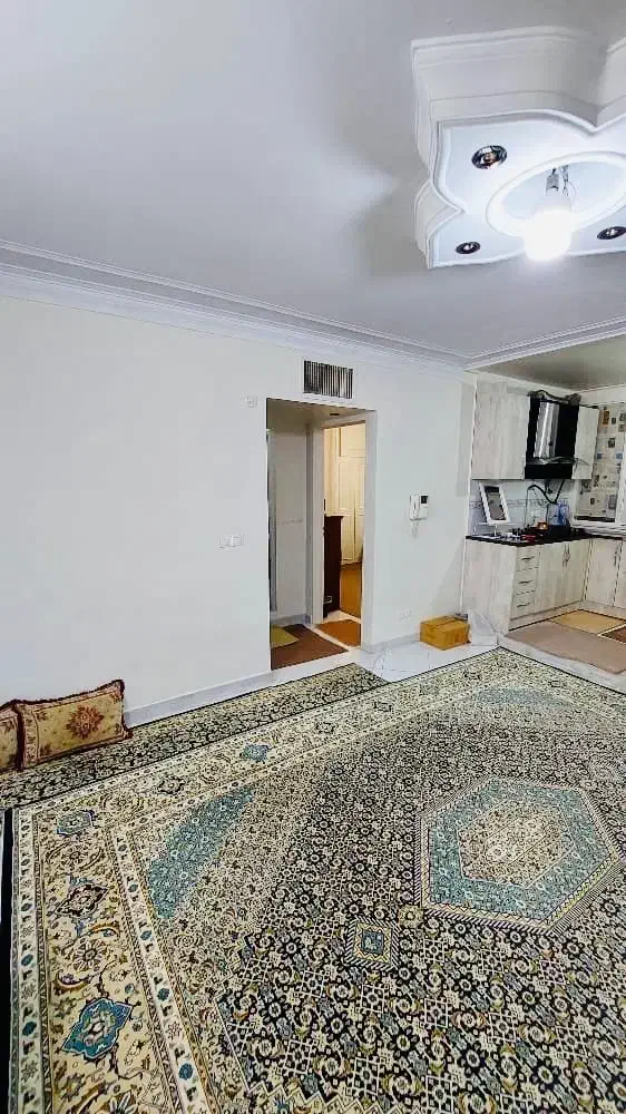 50 متر 1خواب پارکینگ میدان شکوفه