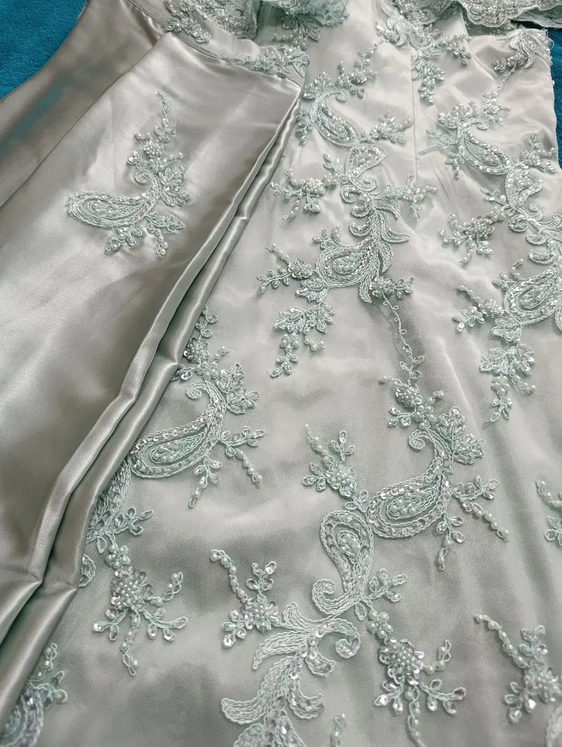 لباس مجلسی|لباس|پارسآباد, |دیوار