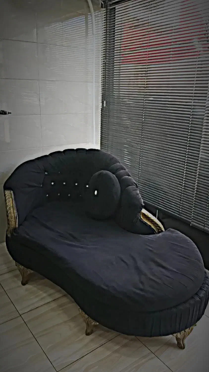 مبل ۲نفره|مبلمان خانگی و میز عسلی|رشت, جهاد|دیوار