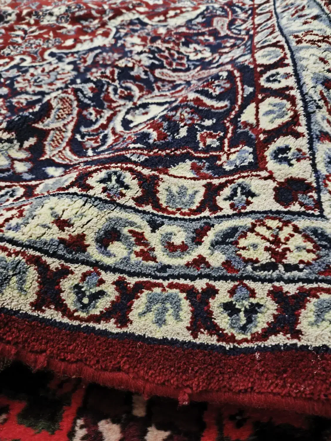 فرش۱۲متری کارکرده سالم|فرش|تبریز, |دیوار