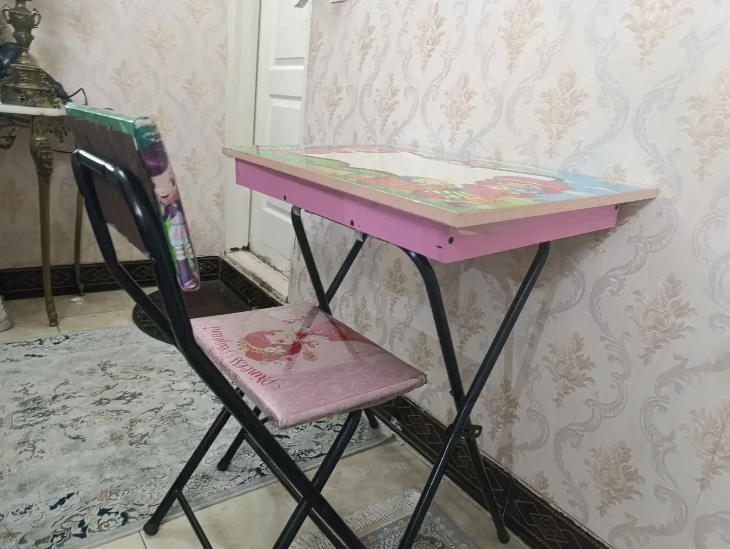 میز و صندلی تحریر طرح دخترانه|میز تحریر و کامپیوتر|تهران, مشیریه|دیوار