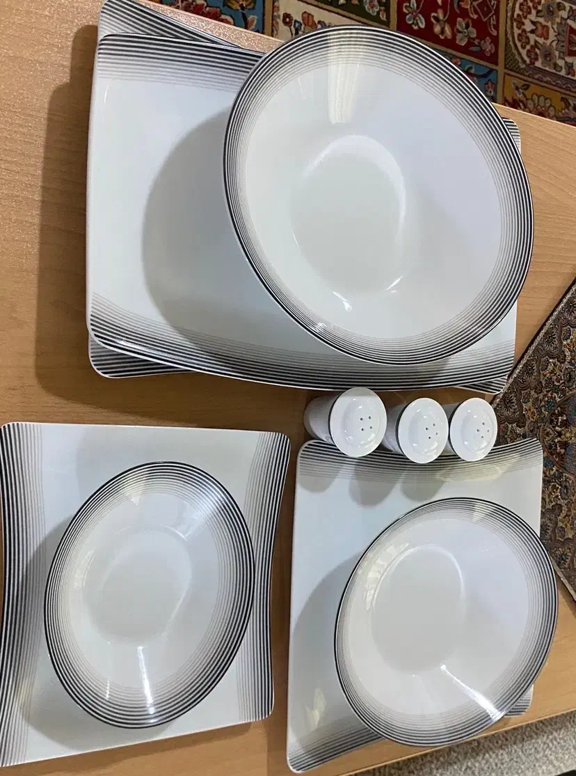 چینی زرین سرویس ۶ نفره ۳۰ پارچه|ظروف سرو و پذیرایی|کرج, عظیمیه|دیوار