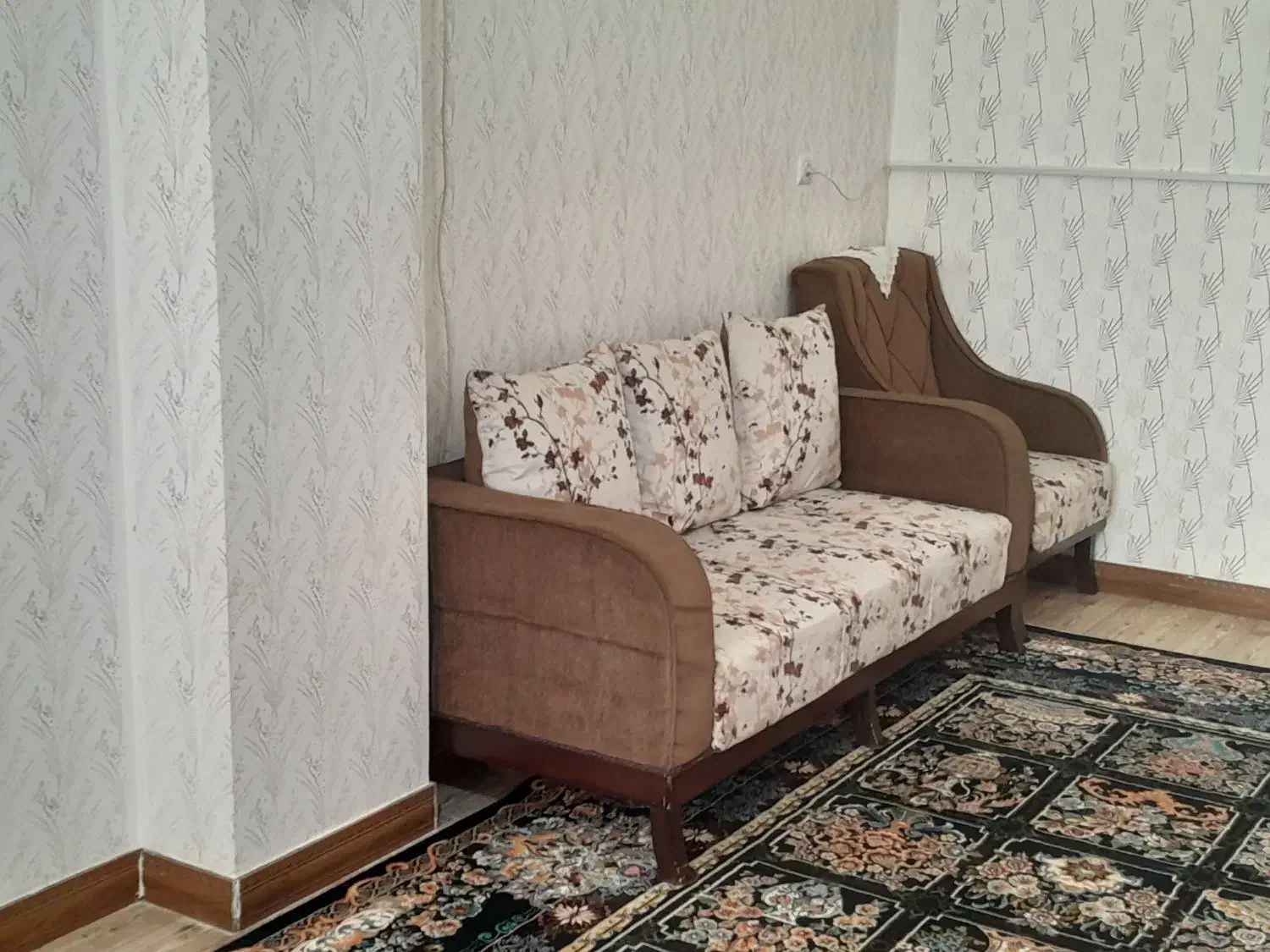 مبل|مبلمان خانگی و میز عسلی|بروجرد, |دیوار