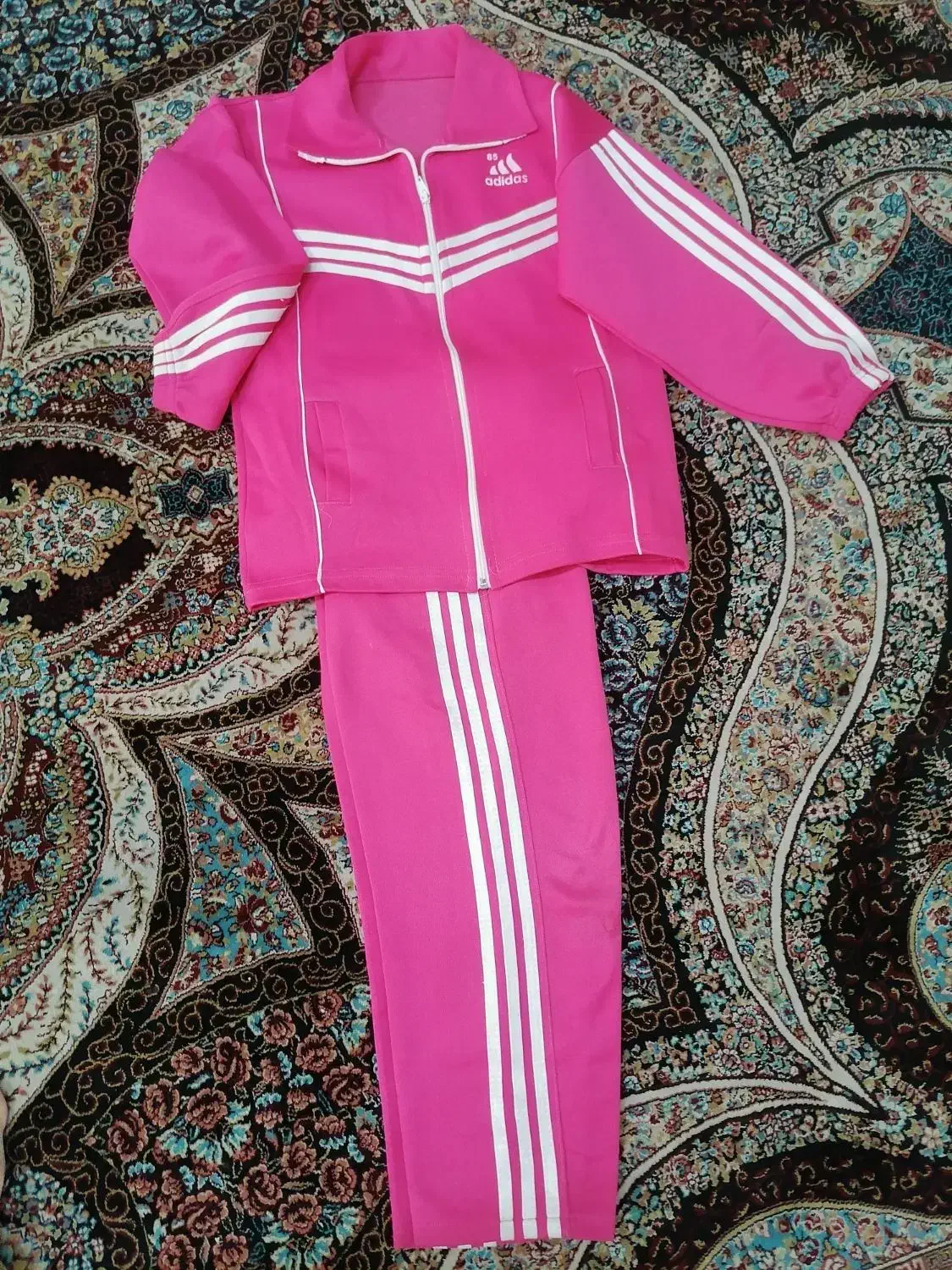 لباس و شلوار ورزشی دخترانه|لباس|نجف‌آباد, ولیعصر|دیوار