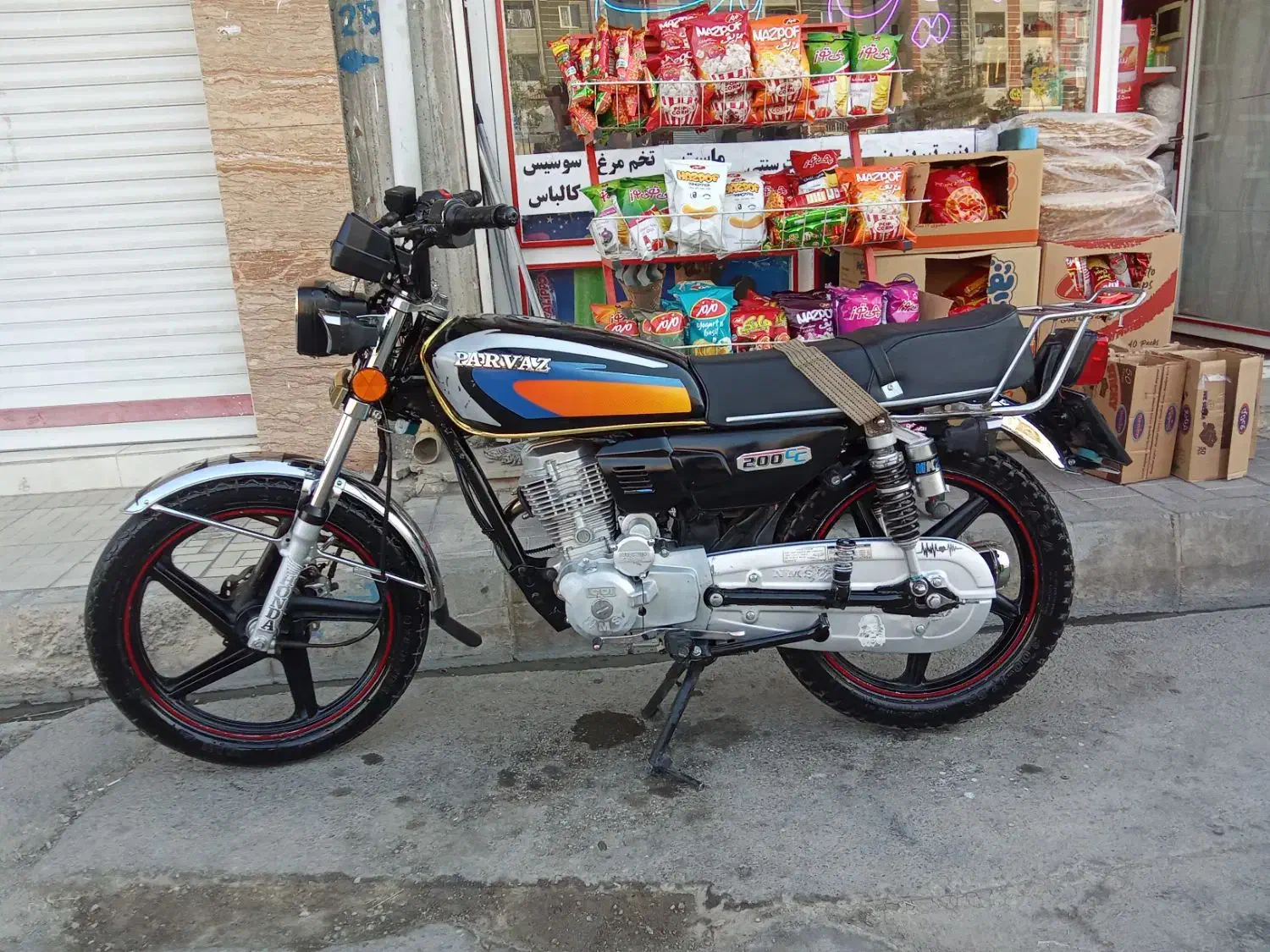 موتور 200پرواز کاربرات|موتورسیکلت|ارومیه, |دیوار