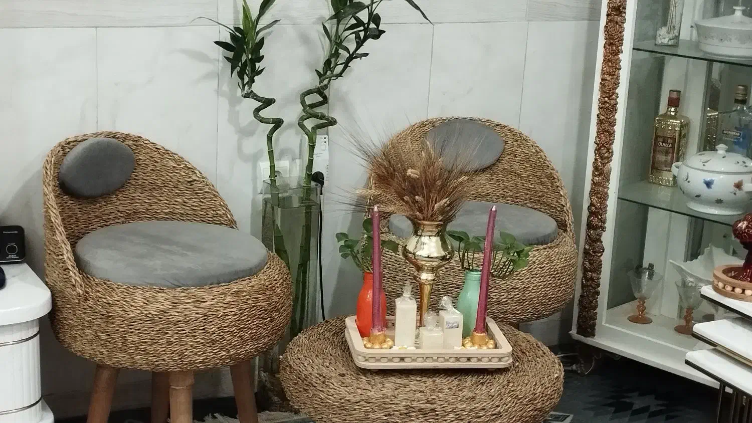 صندلی حصیری|صندلی و نیمکت|مسجد سلیمان, |دیوار