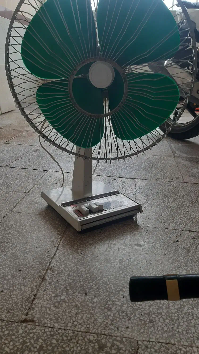 پنکه|پنکه و تصفیه‌کنندهٔ هوا|سبزوار, شرق کال عیدگاه|دیوار