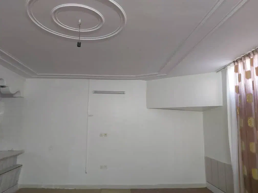 ویلای خیابان سعدی جنوبی 122متر جنوبی|اجارهٔ خانه و ویلا|شاهین‌شهر, سعدی جنوبی|دیوار