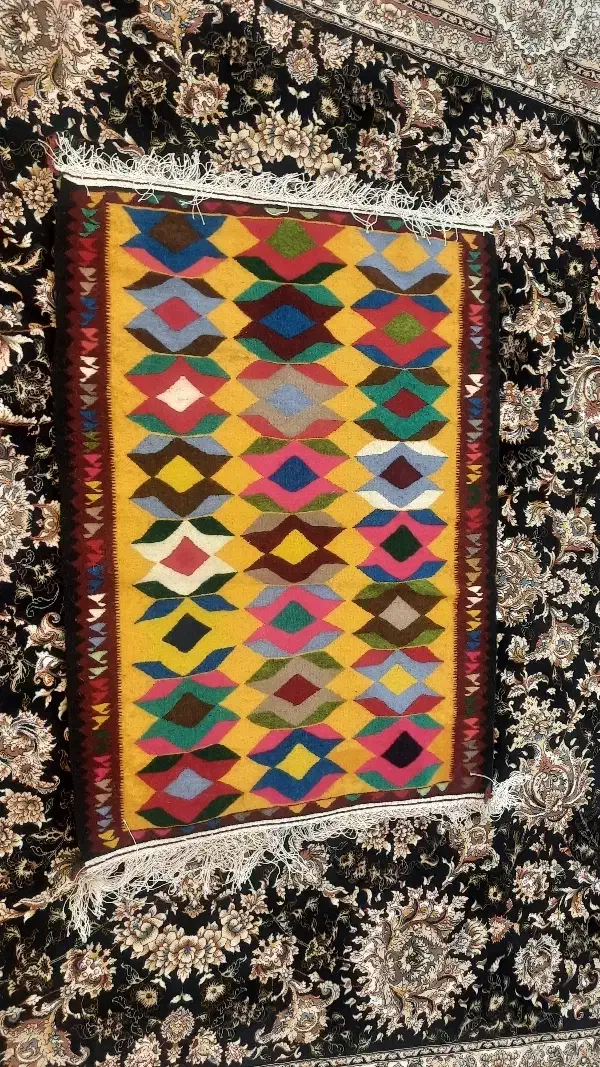 گلیم دستباف هرسین|گلیم، جاجیم، گبه|کرمانشاه, |دیوار