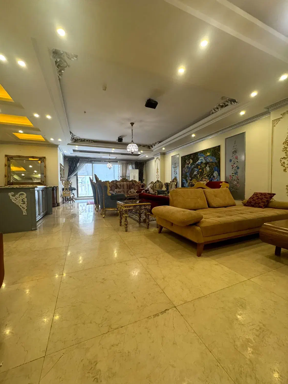 190متر ۳خ رهن کامل سعادت آباد