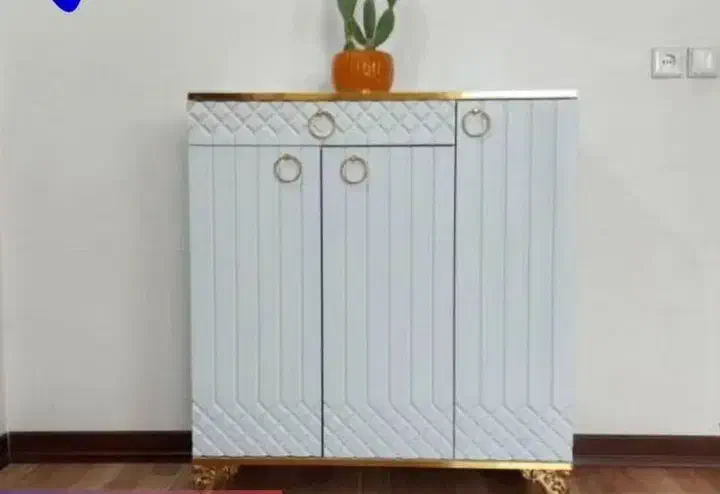 کفش جای نشیمن|کتابخانه، شلف، قفسه‌های دیواری|ساری, |دیوار