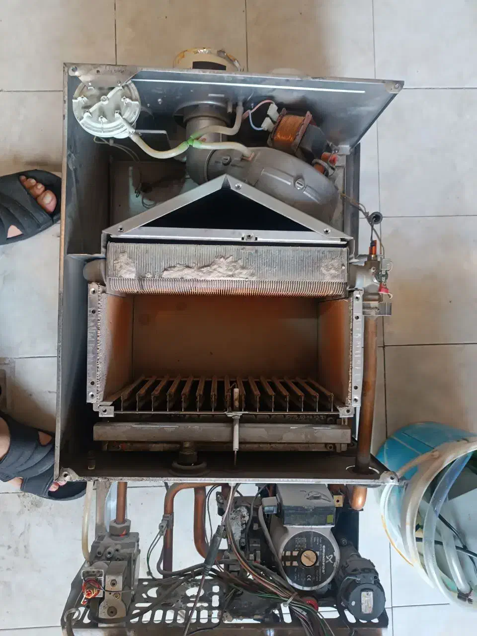 نصب و سرویس تخصصی پکیج و رادیاتور در مشهد|آبگرمکن، پکیج، شوفاژ|مشهد, الهیه|دیوار