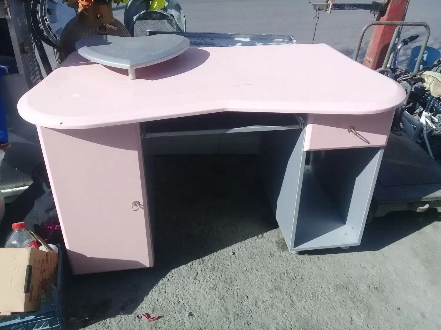 میز کامپیوتر یا میز کار|دفتر کار|اراک, |دیوار