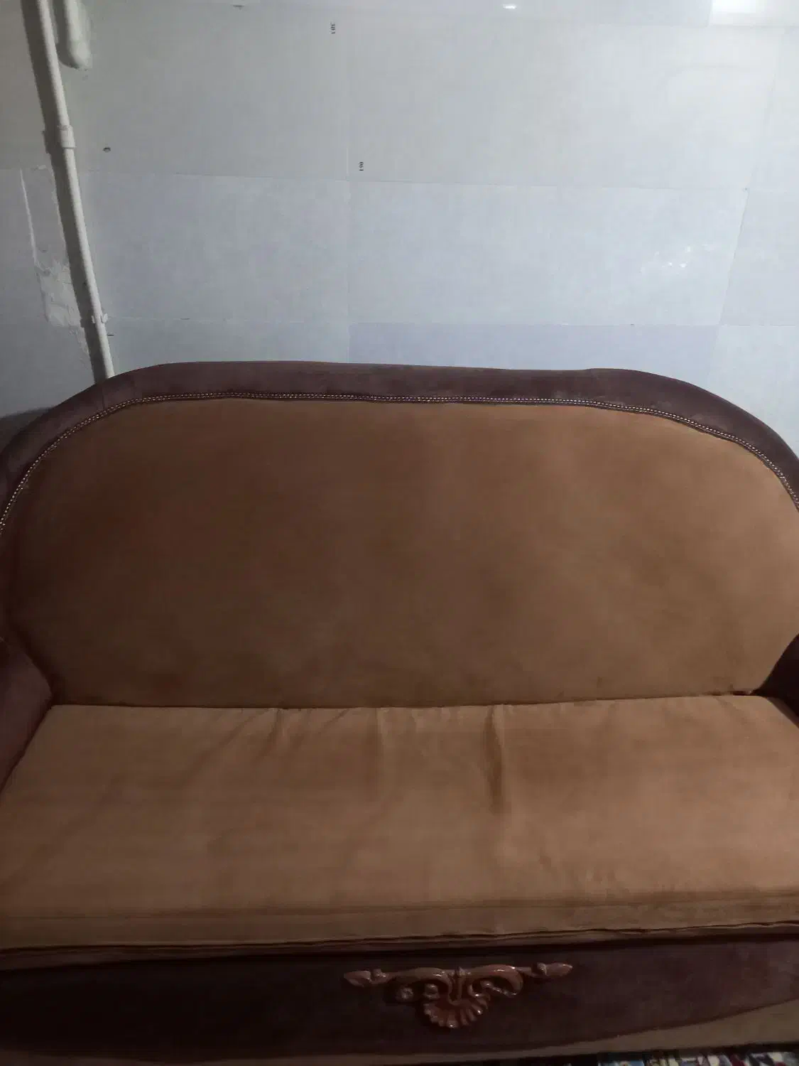 مبل هفت نفره|مبلمان خانگی و میز عسلی|تربت‌حیدریه, نواب صفوی|دیوار