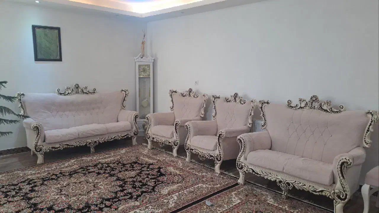 مبلمان همراه با ویترین|مبلمان خانگی و میز عسلی|هشتگرد, هیو|دیوار