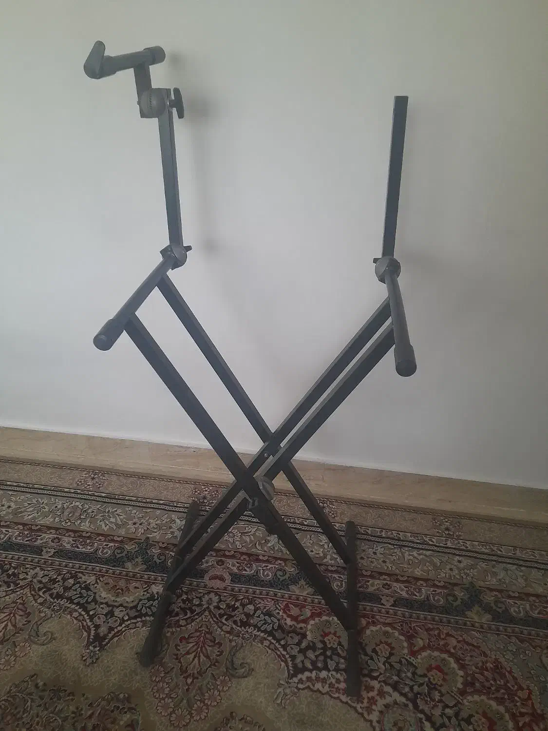 پایه ارگ دو طبقه .در حد نو|پیانو، کیبورد، آکاردئون|ری, سیزده آبان|دیوار