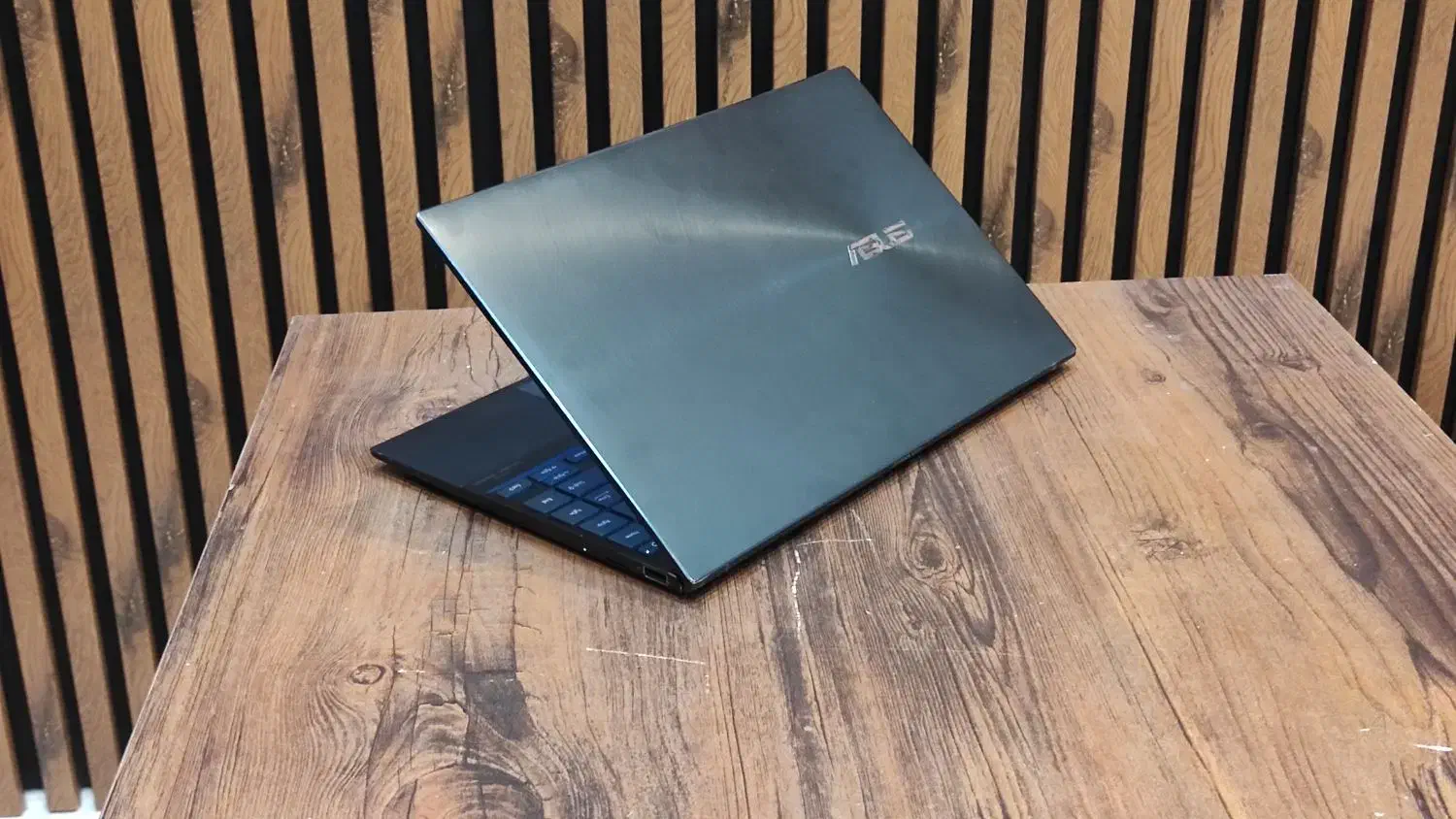 ASUS ZENBOOK UX425 EA سبک ترین لپتاپ جهان|رایانه همراه|مشهد, کوه سنگی|دیوار