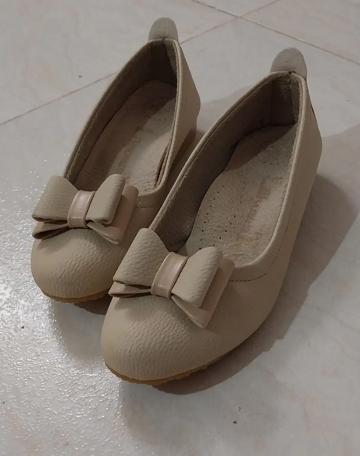 کفش دخترانه و زنانه|کیف، کفش، کمربند|شیروان (خراسان), |دیوار