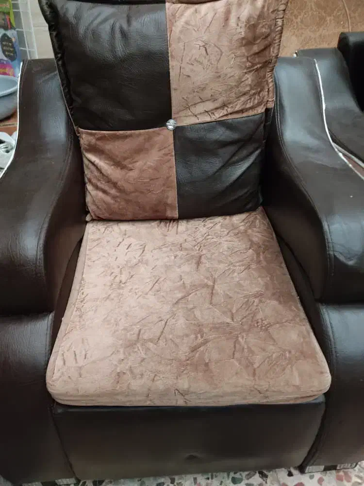 راحتی|مبلمان خانگی و میز عسلی|رشت, دروازه لاکان|دیوار