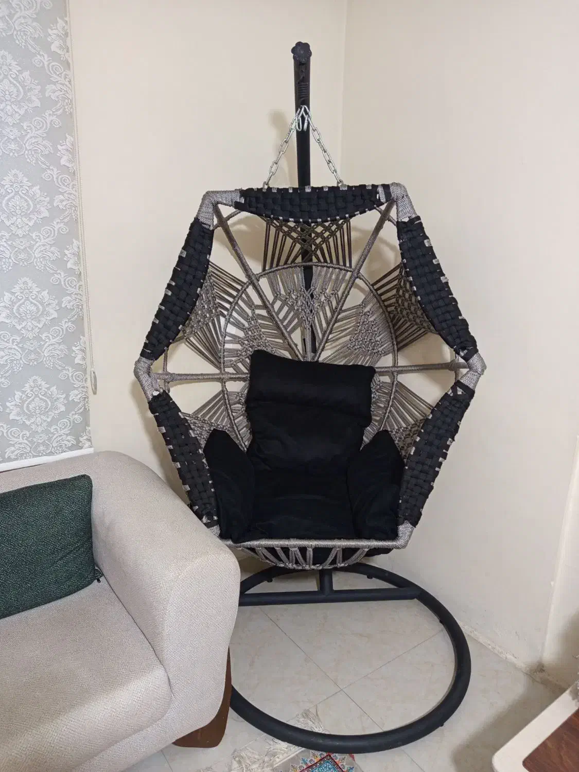 تاب ریلکسی|مبلمان خانگی و میز عسلی|پرند, فاز ۶|دیوار