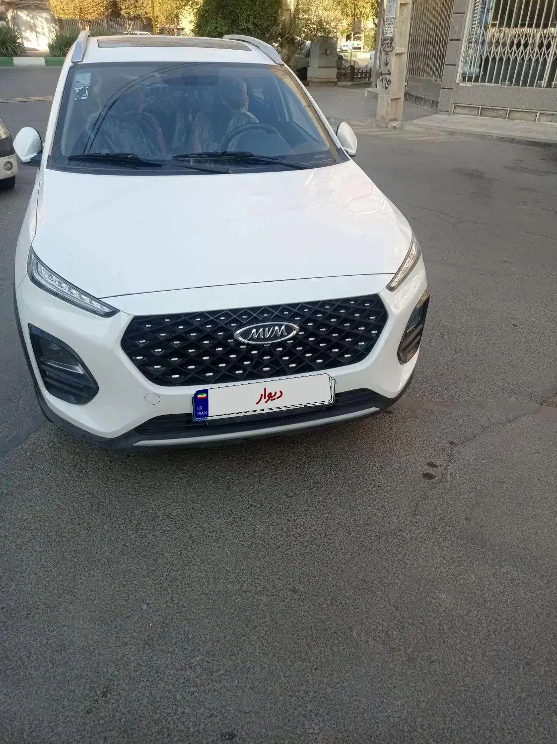 X22 pro دنده مدل 1402|خودرو سواری و وانت|قم, آزادگان|دیوار