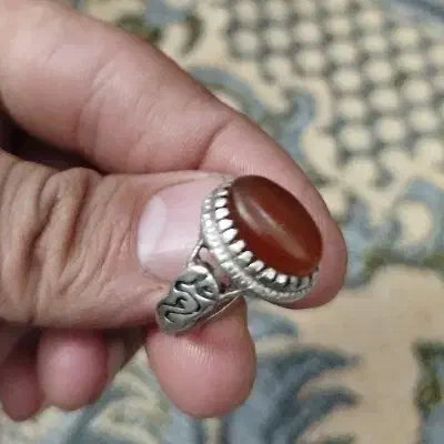 انگشتر عقیق یمنی ب شرط|جواهرات|قم, آذر (نکویی)|دیوار