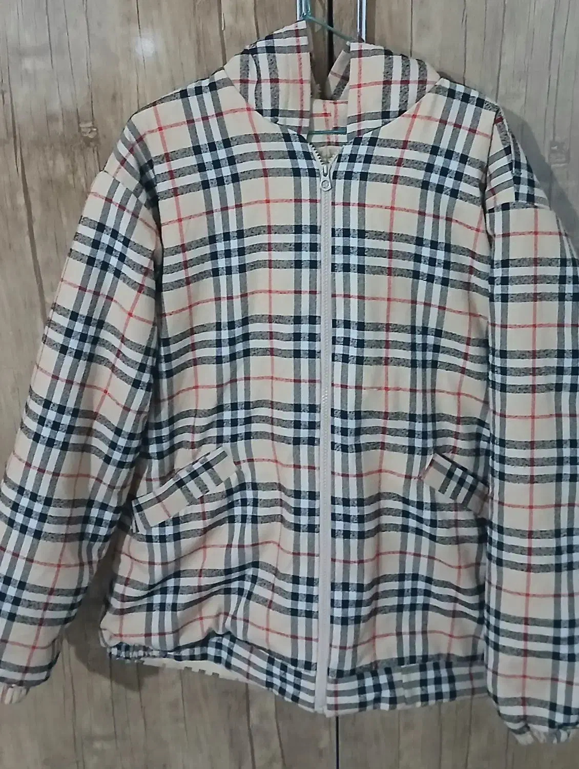 لباس|لباس|قیدار, |دیوار