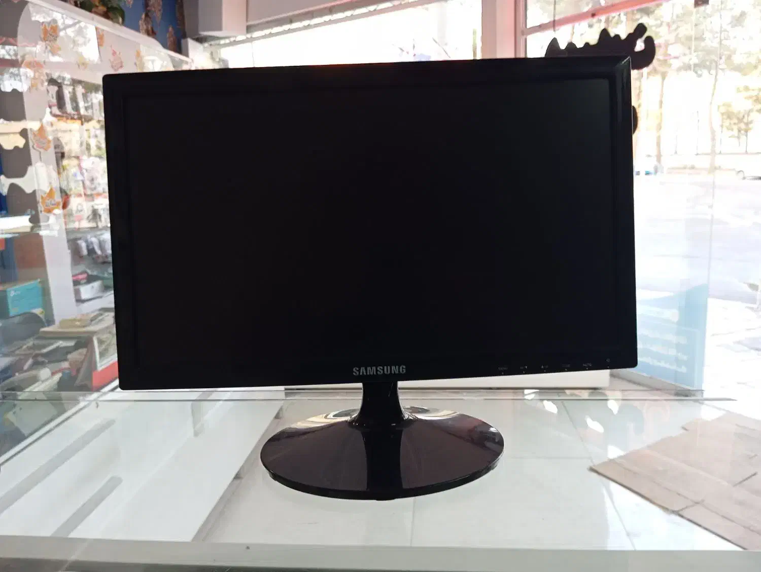 مانیتور سامسونگ|قطعات و لوازم جانبی رایانه|سبزوار, قائم|دیوار