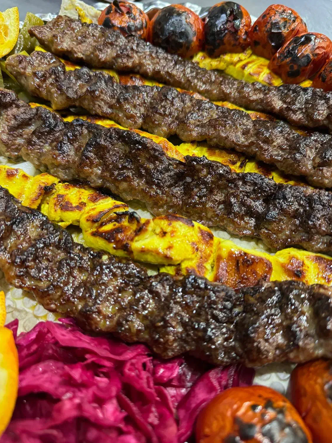 همکار خانم جهت کار در تهیه غذا|استخدام خدمات فروشگاه و رستوران|رباط‌کریم, رباط‌کریم|دیوار