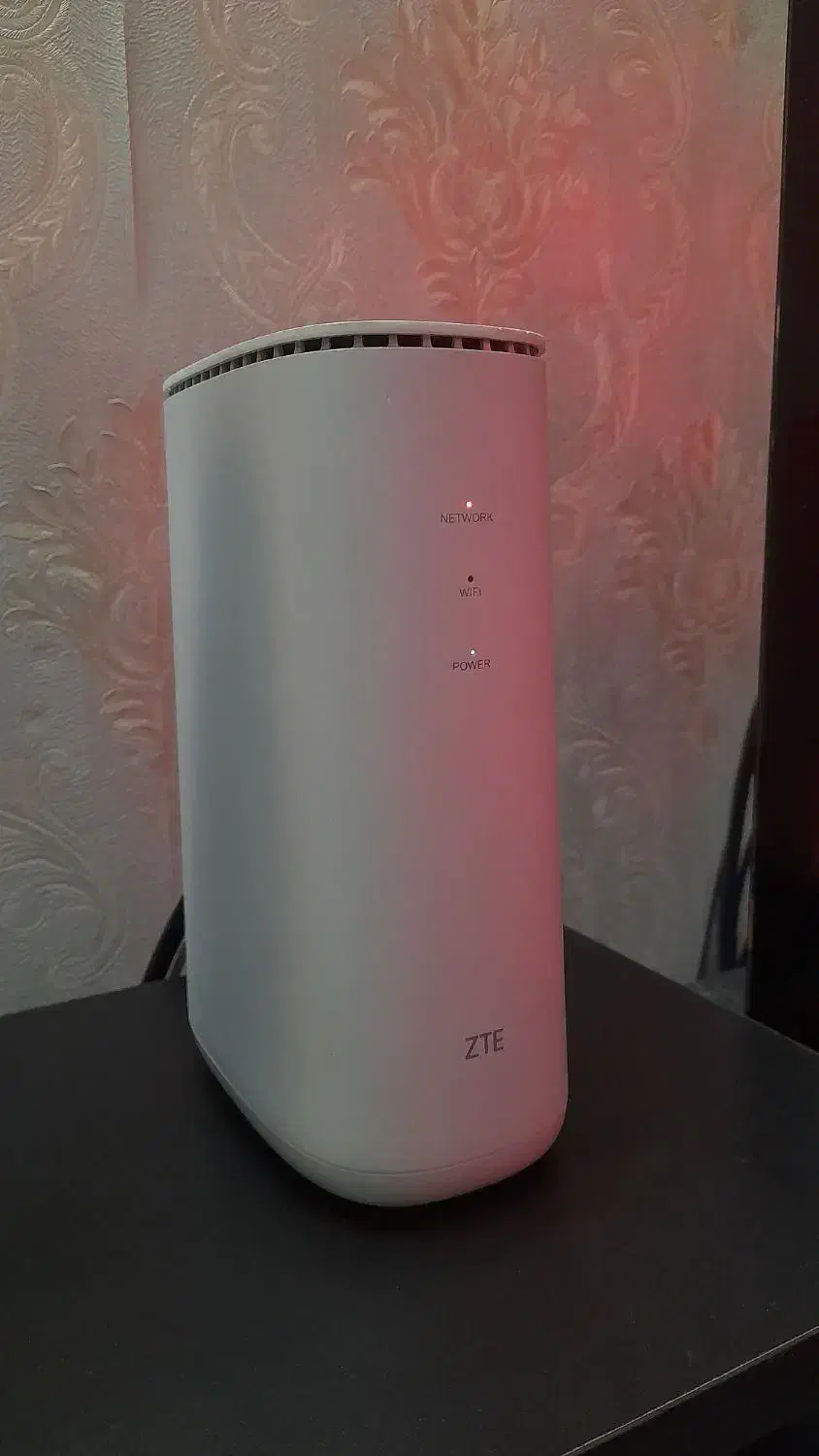 مودم ZTE MC7010 5G Outdoor + روتر MF269|مودم و تجهیزات شبکه|مشهد, دانشجو|دیوار