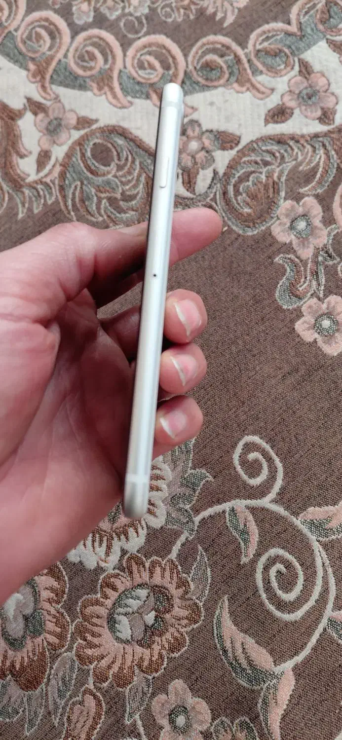 ایفونse2022|موبایل|شهریار, رضی آباد بالا|دیوار