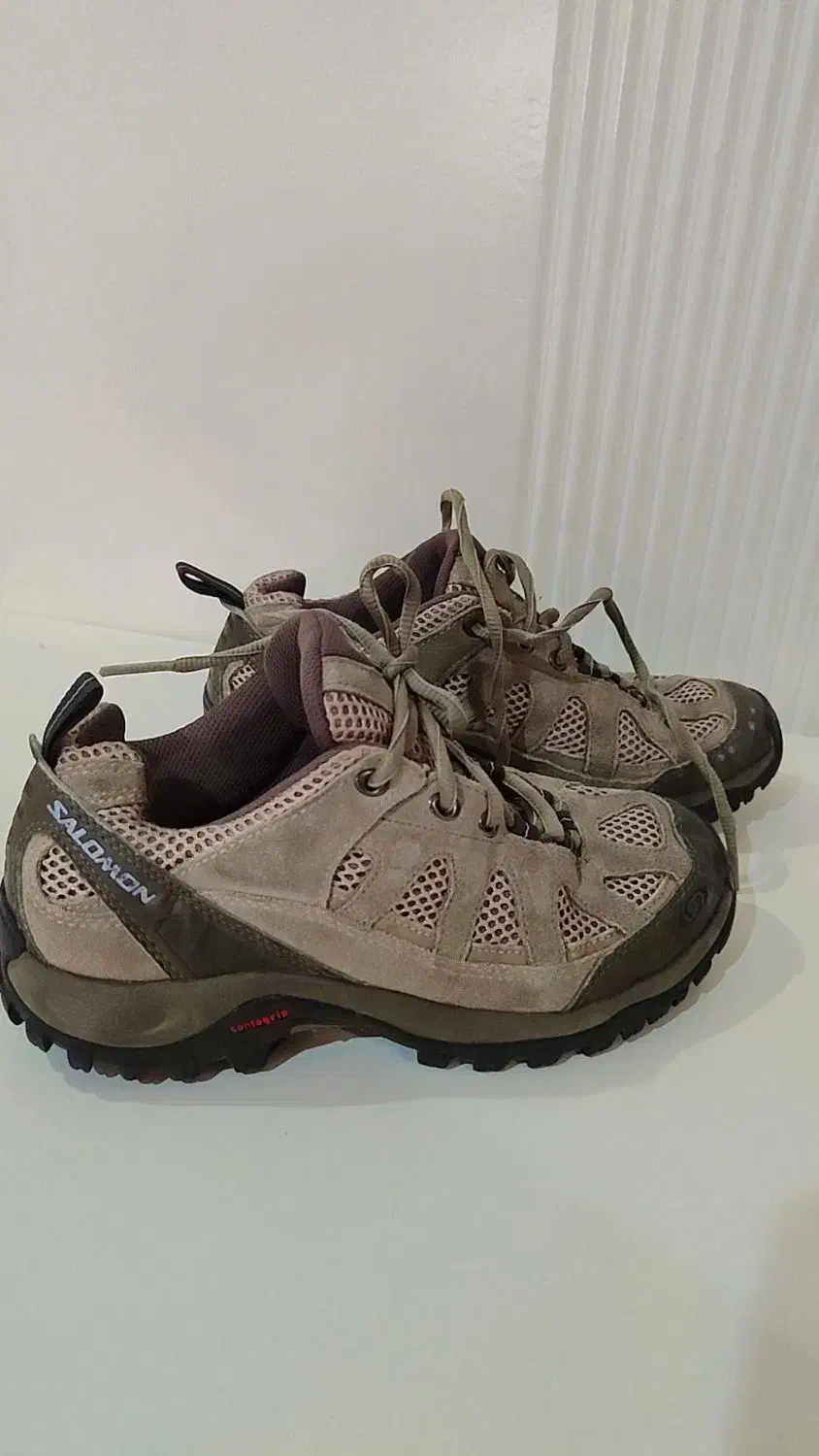 کفش کوهنوردی اصل نیم بوت زنانه|کیف، کفش، کمربند|مشهد, الهیه|دیوار