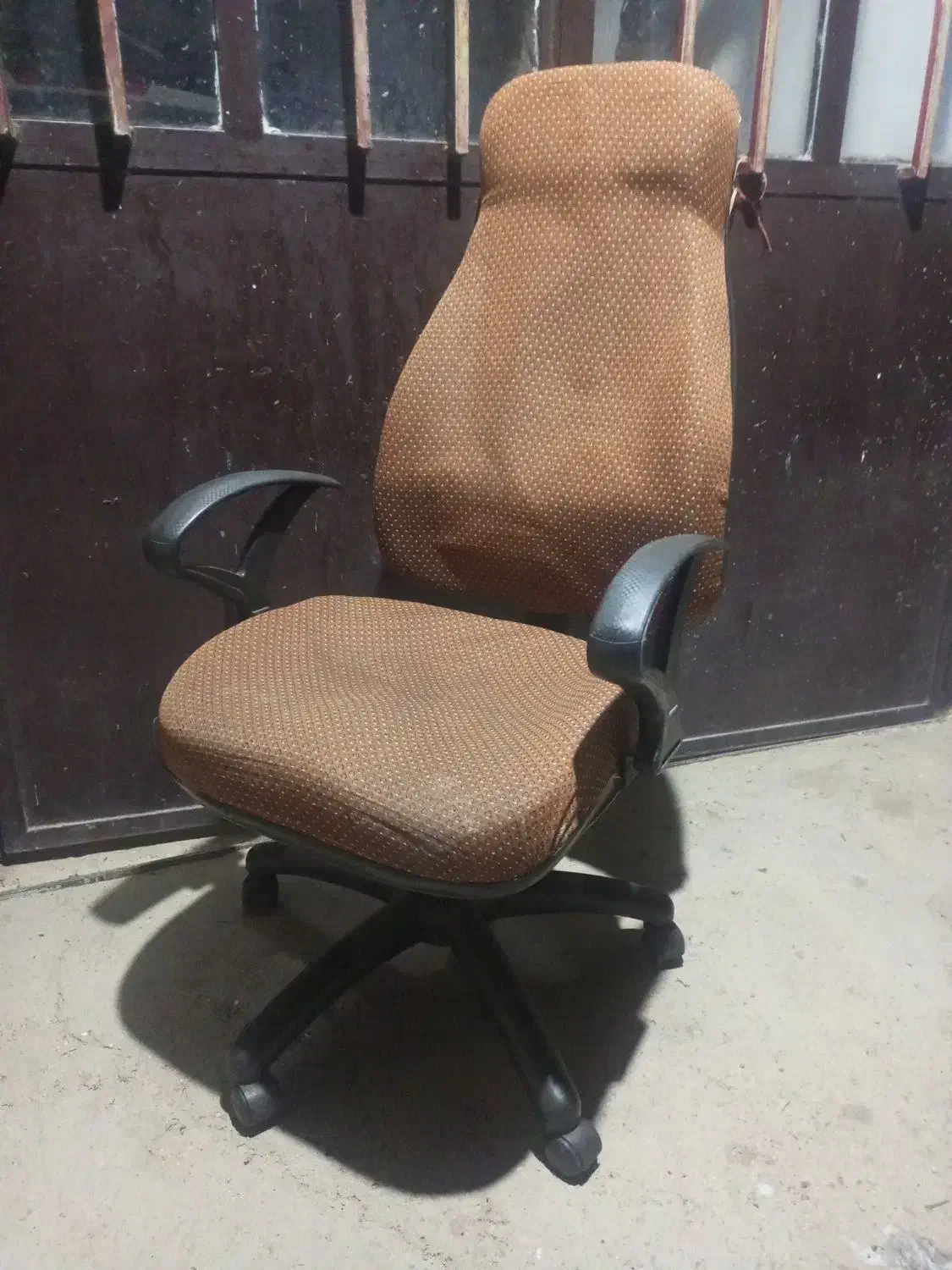 صندلی اداری مدیریتی|مبلمان اداری|آزادشهر, |دیوار