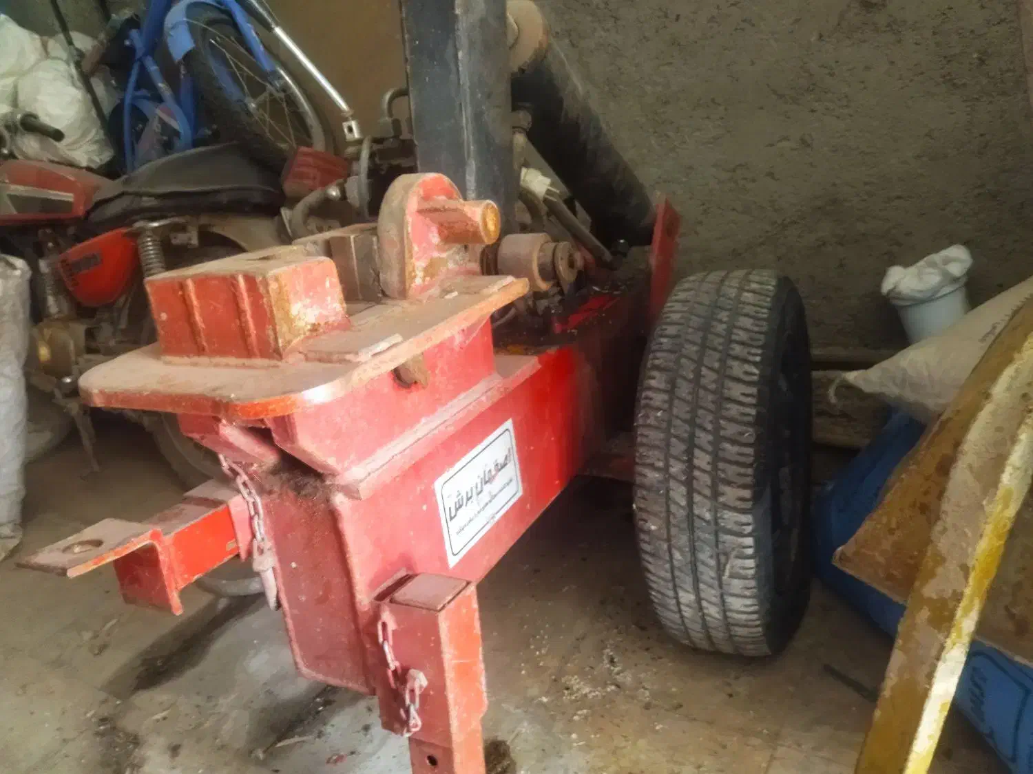 قیچی برقی|ابزارآلات|سپیدان, |دیوار