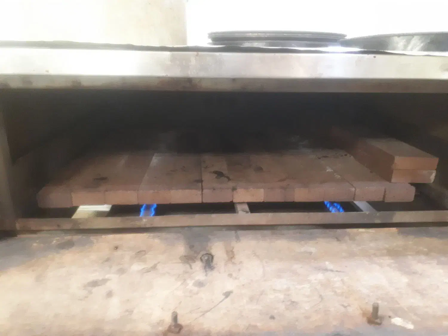 فر پیتزا صندوقی ۹بشقاب|کافی‌شاپ و رستوران|فارسان, |دیوار