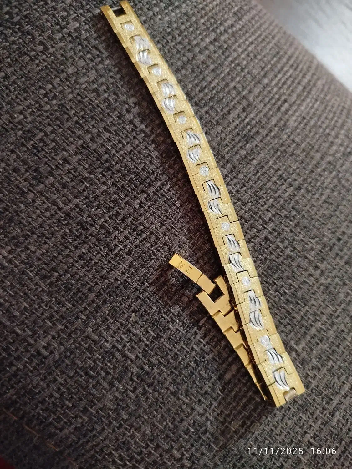 دستبند رنگ ثابت|بدلیجات|شاهینشهر, مسکن مهر|دیوار