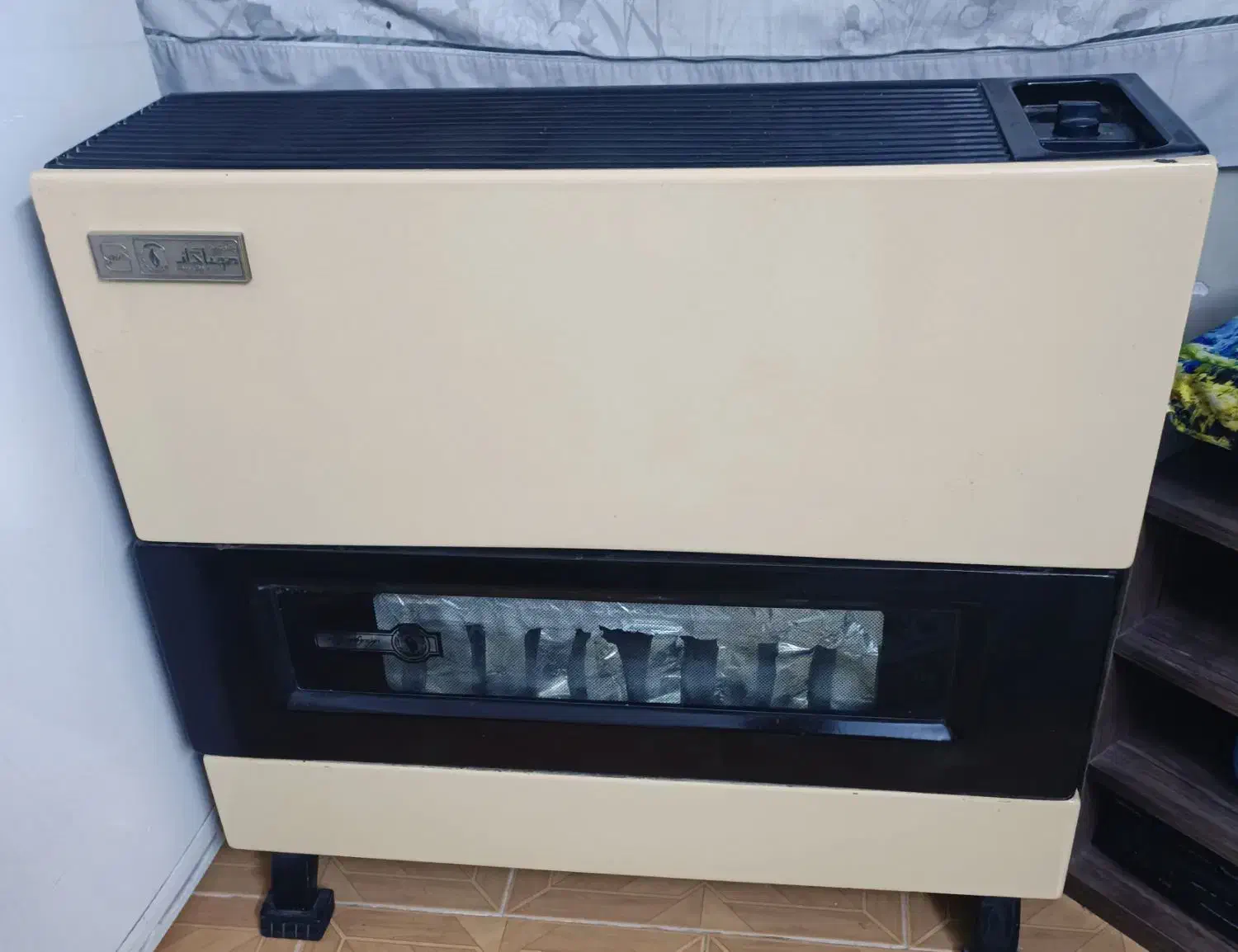 بخاری|بخاری، هیتر، شومینه|ری, علایین|دیوار