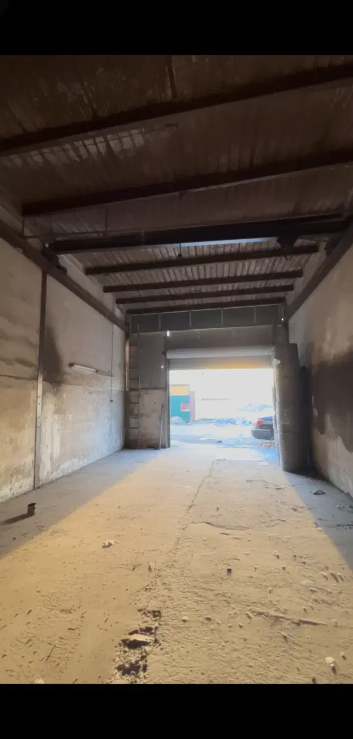 مغازه در بازار آهن رباط کریم ، خیابان اول|فروش مغازه و غرفه|رباطکریم, رباطکریم|دیوار