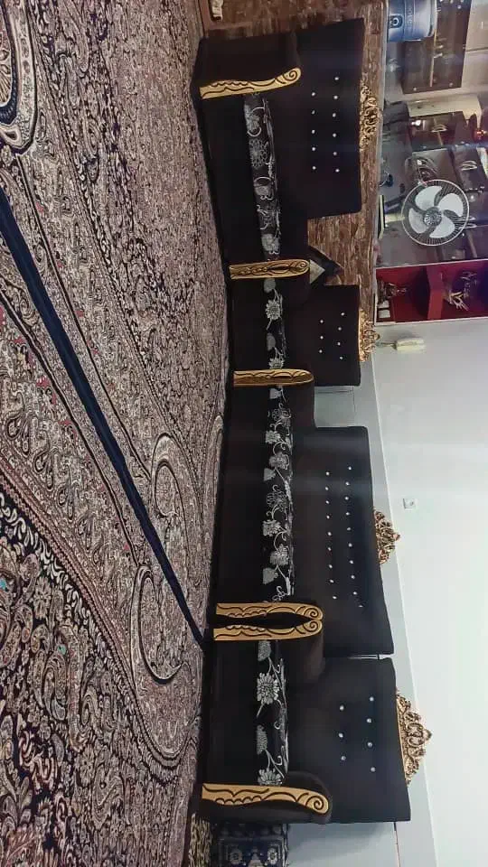 مبل هفت نفره سالم|مبلمان خانگی و میز عسلی|فارسان, |دیوار