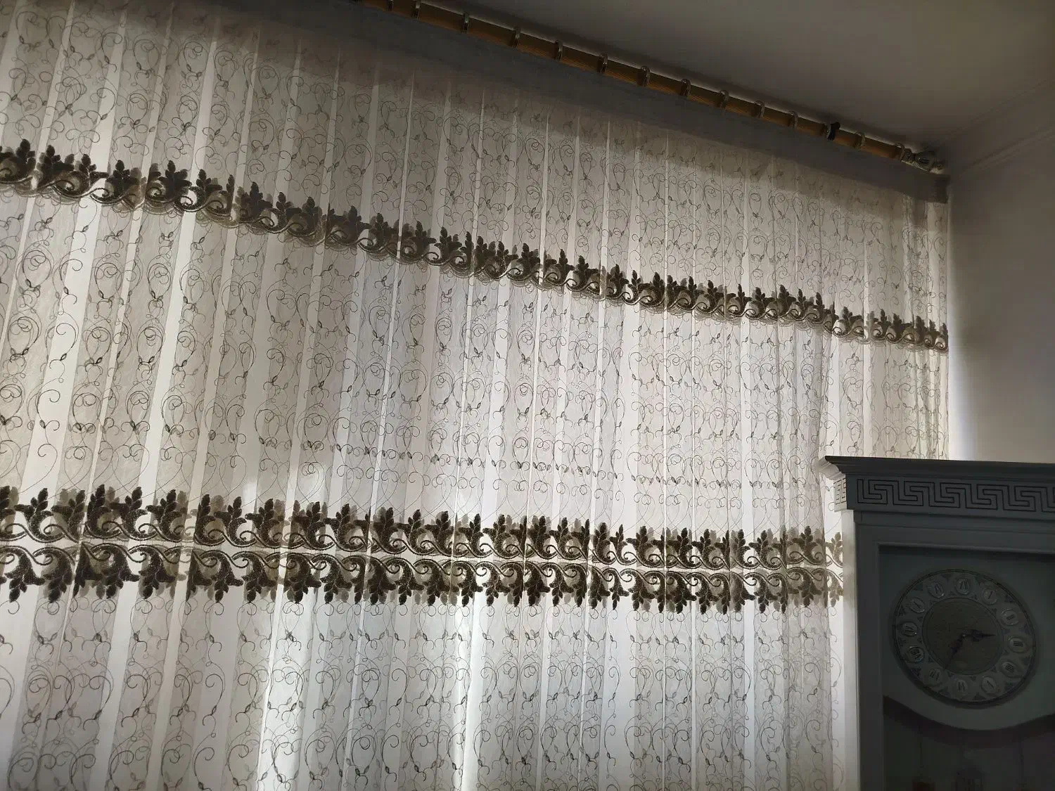 پرده سالم وزیبا|پرده، رانر، رومیزی|قم, شهرک امام حسن|دیوار