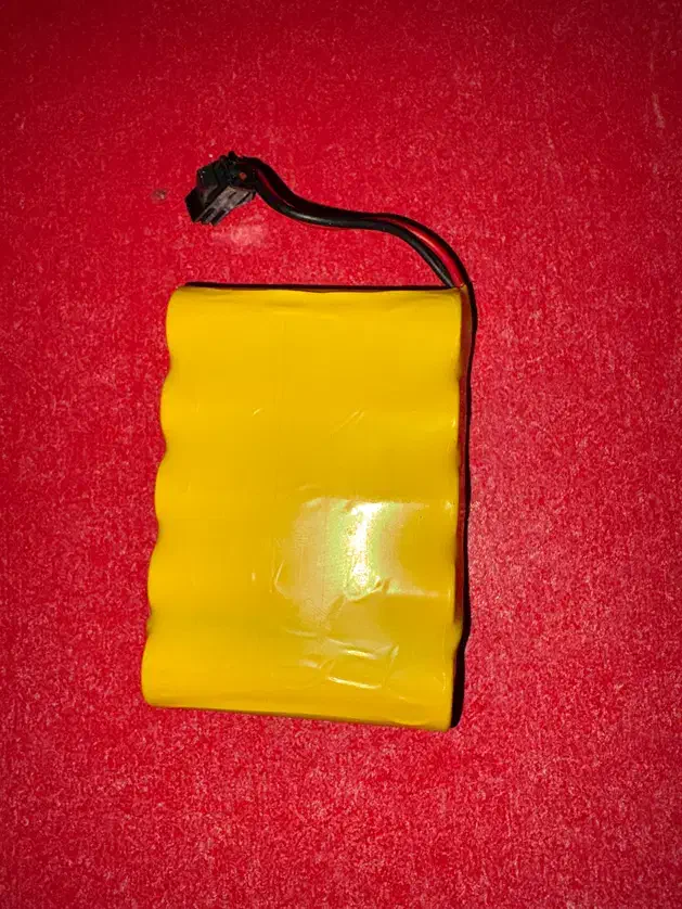 باتری شارژی ماشین کنترلی|اسباببازی|ملایر, |دیوار