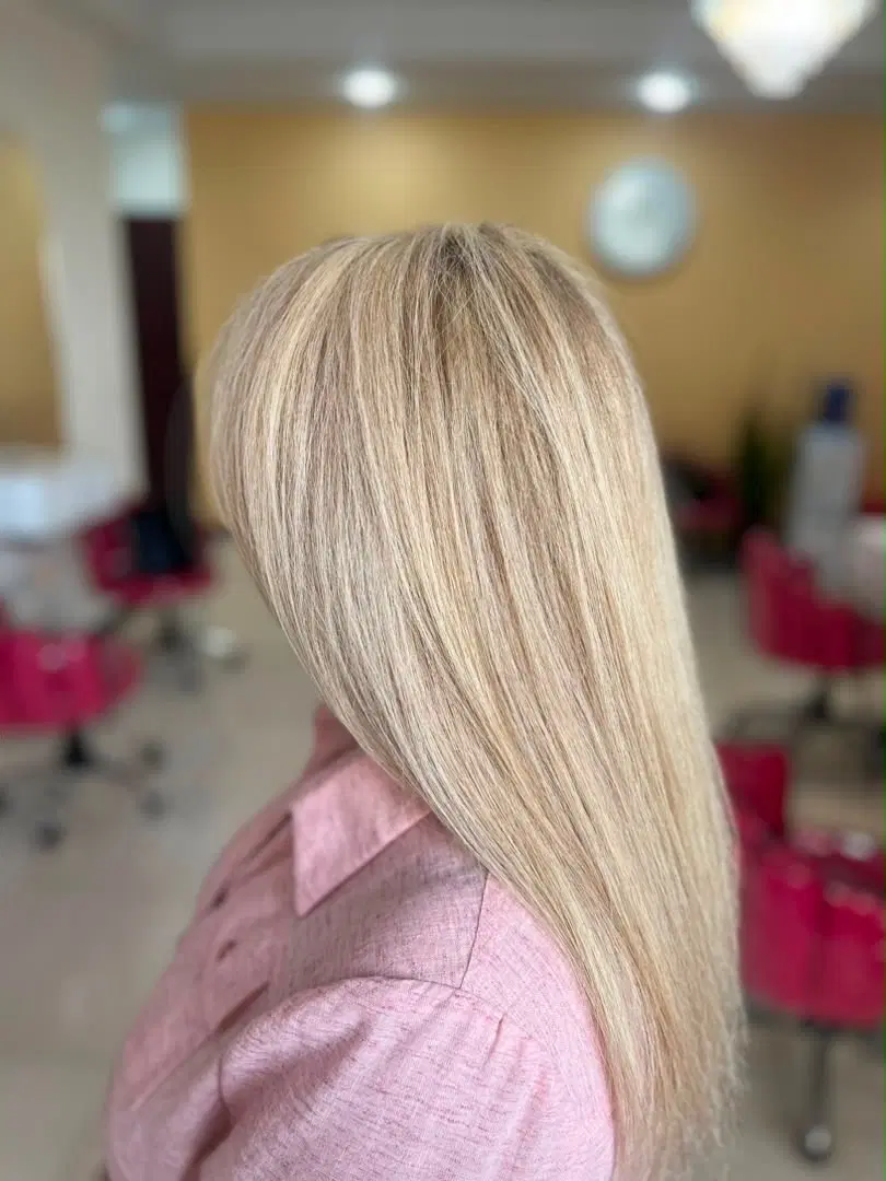 دستیار رنگ و لایت و کراتین و نیروی خدماتی|استخدام درمانی، زیبایی، بهداشتی|تهران, آبشار تهران (دریاچه)|دیوار
