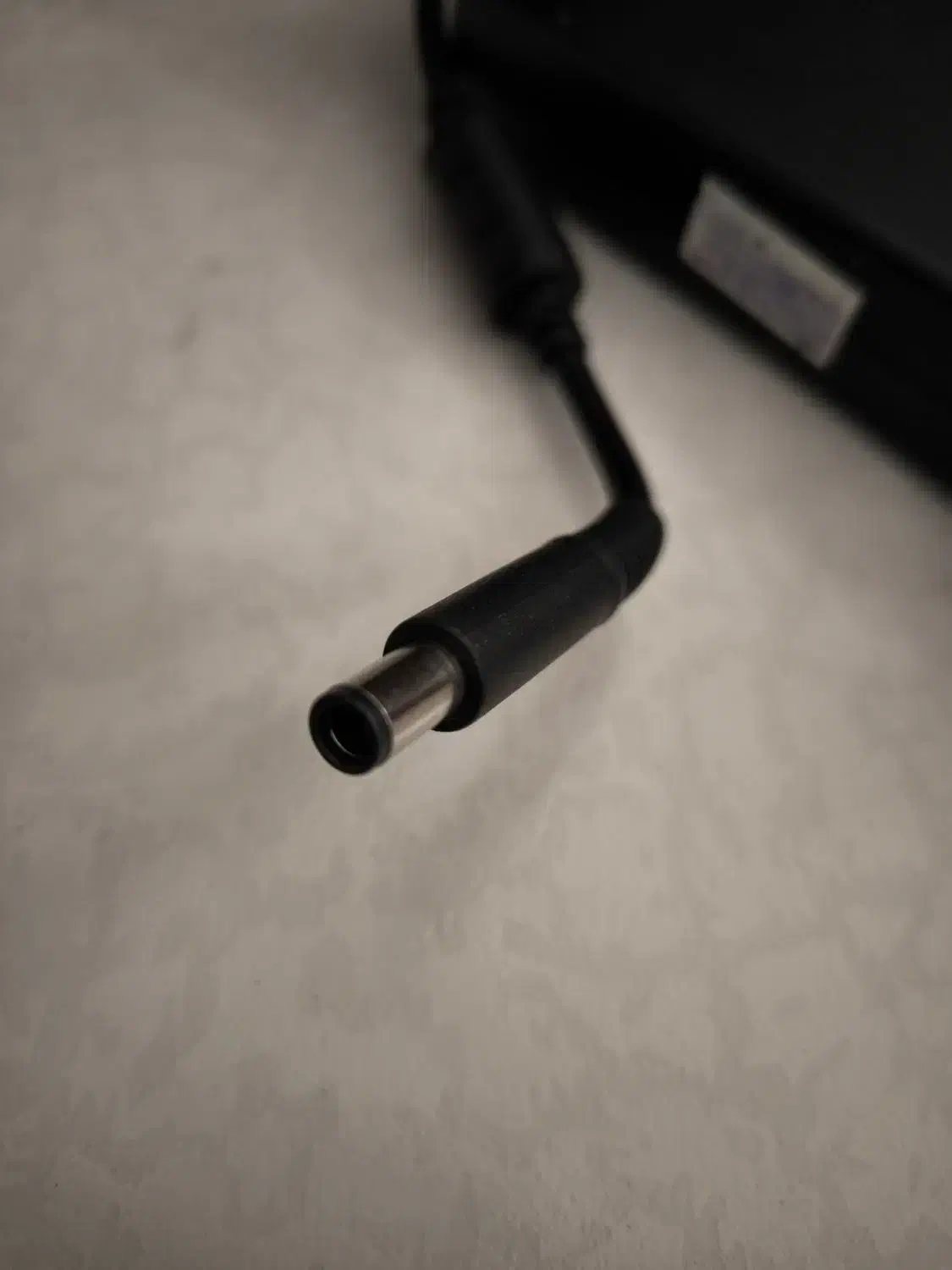 شارژر لپ تاپ دل DELL 180W 19.5V 9.23A|قطعات و لوازم جانبی رایانه|تهران, بهار|دیوار