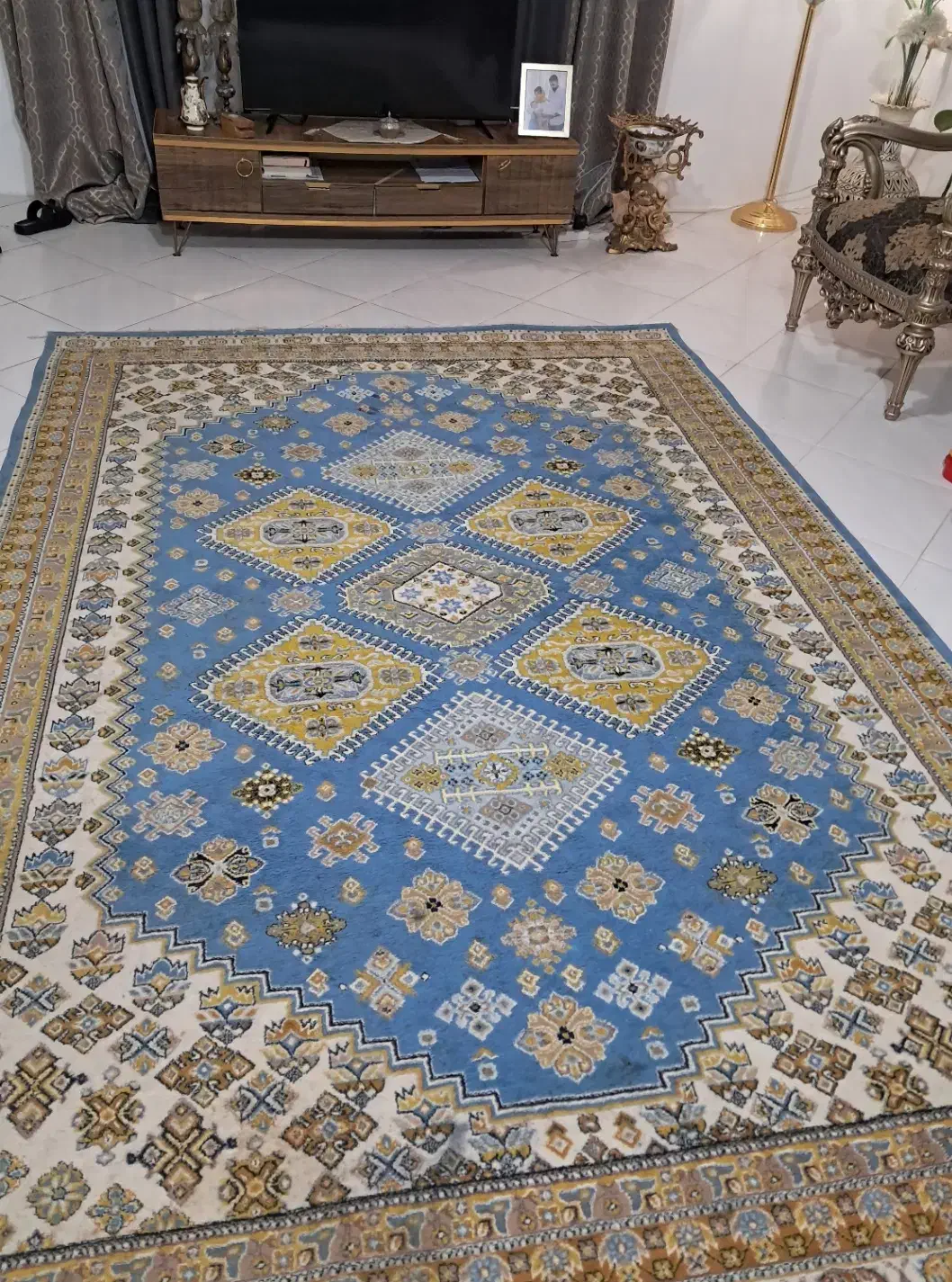 فرش ۶ متری|فرش|فریدون‌کنار, |دیوار