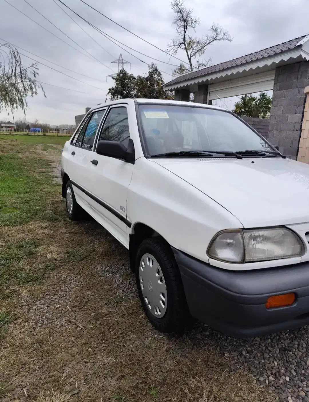 پراید ۸۱ بیرنگ|خودرو سواری و وانت|رشت, یخسازی|دیوار