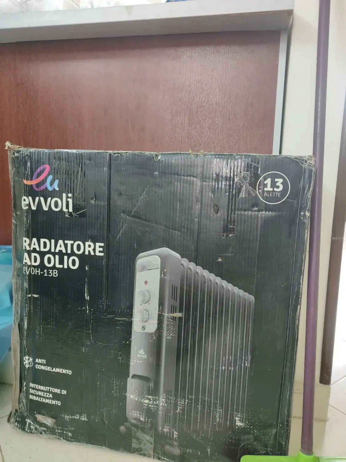 شوفاژ برقی ایوولی(evvoli) 13پره EVOH- 13W-B|آبگرمکن، پکیج، شوفاژ|تهران, اسفندیاری|دیوار