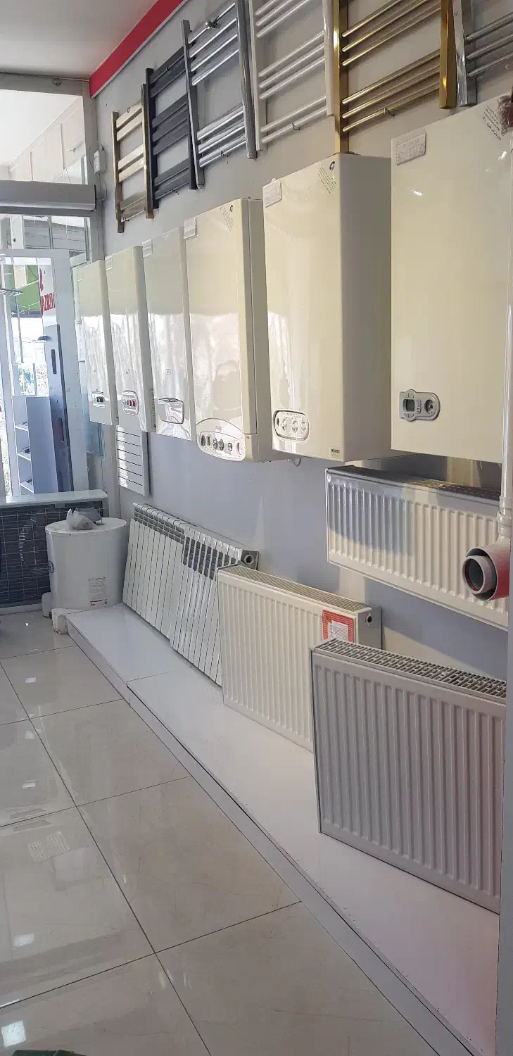 شوفاژ پکیج و رادیاتور|آبگرمکن، پکیج، شوفاژ|شیراز, شهرک گلدشت حافظ‎|دیوار