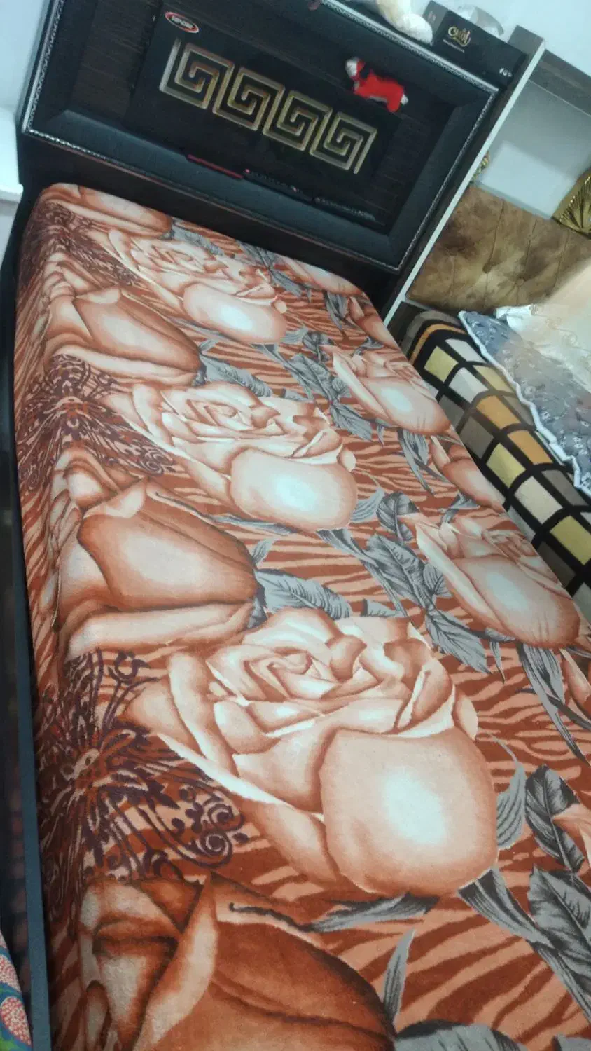 تخت یک نفره|تخت و سرویس خواب|اهواز, کوی مهدیس|دیوار