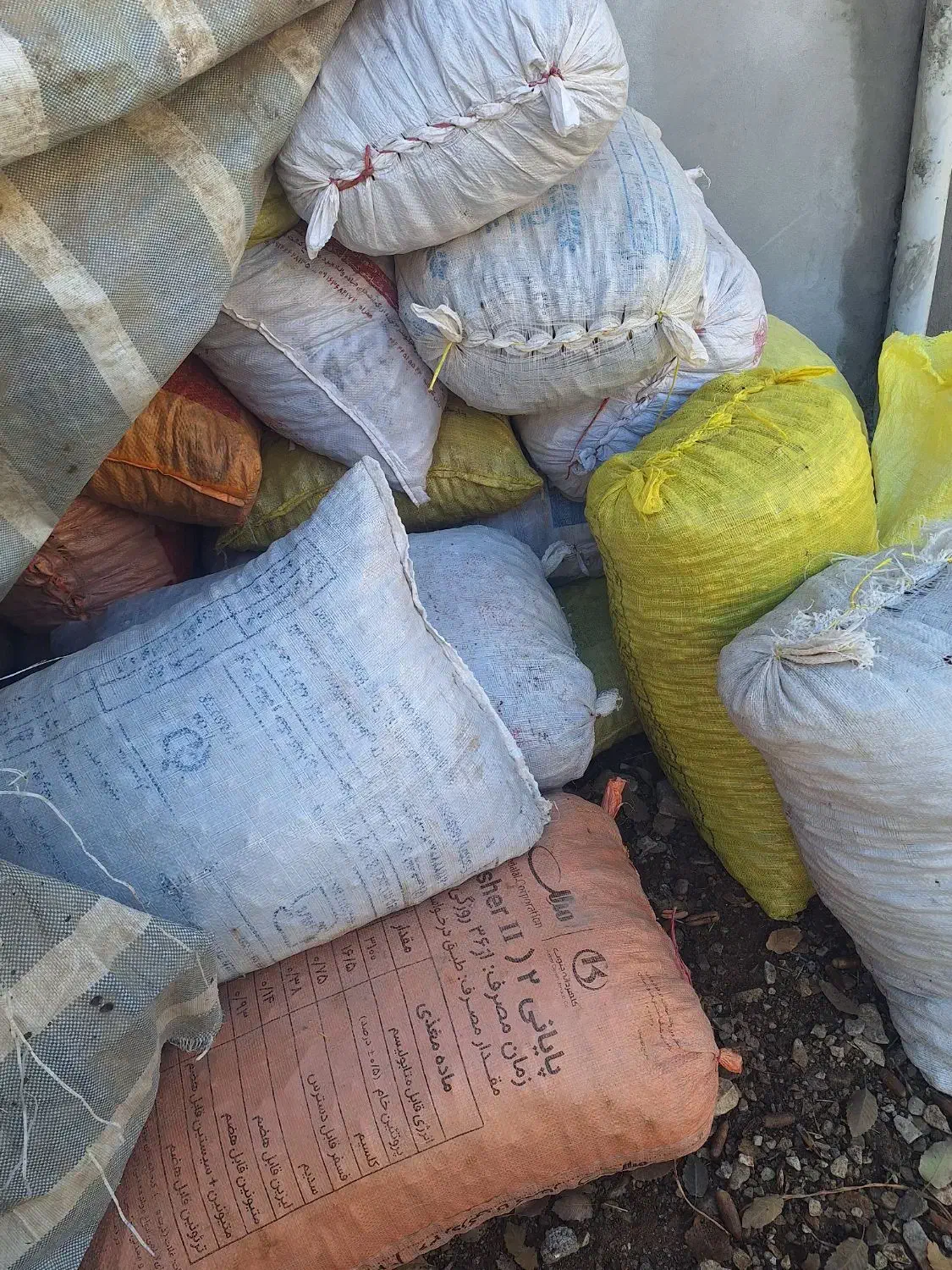 بلوط|لوازم جانبی حیوانات|سیوان, |دیوار